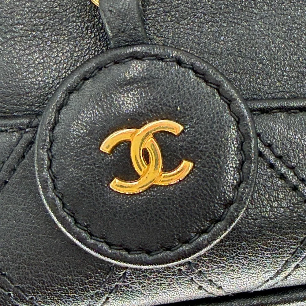 CHANEL Black Quilted Vanity Case w/Dust Bag, Authentication Card, and COA - Picture 5 of 15